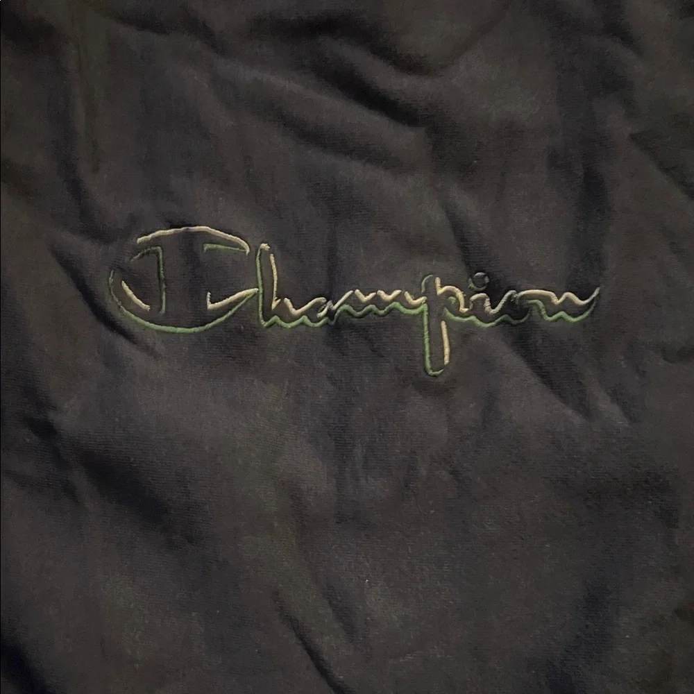 Champion Men's Black Crewneck Sweater - Picture 4 of 5